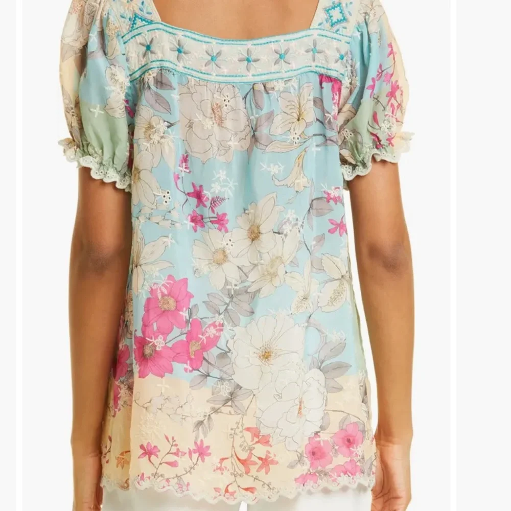 Johnny Was Permit Padme Embroidered Floral Blouse Size Large - Picture 2 of 10